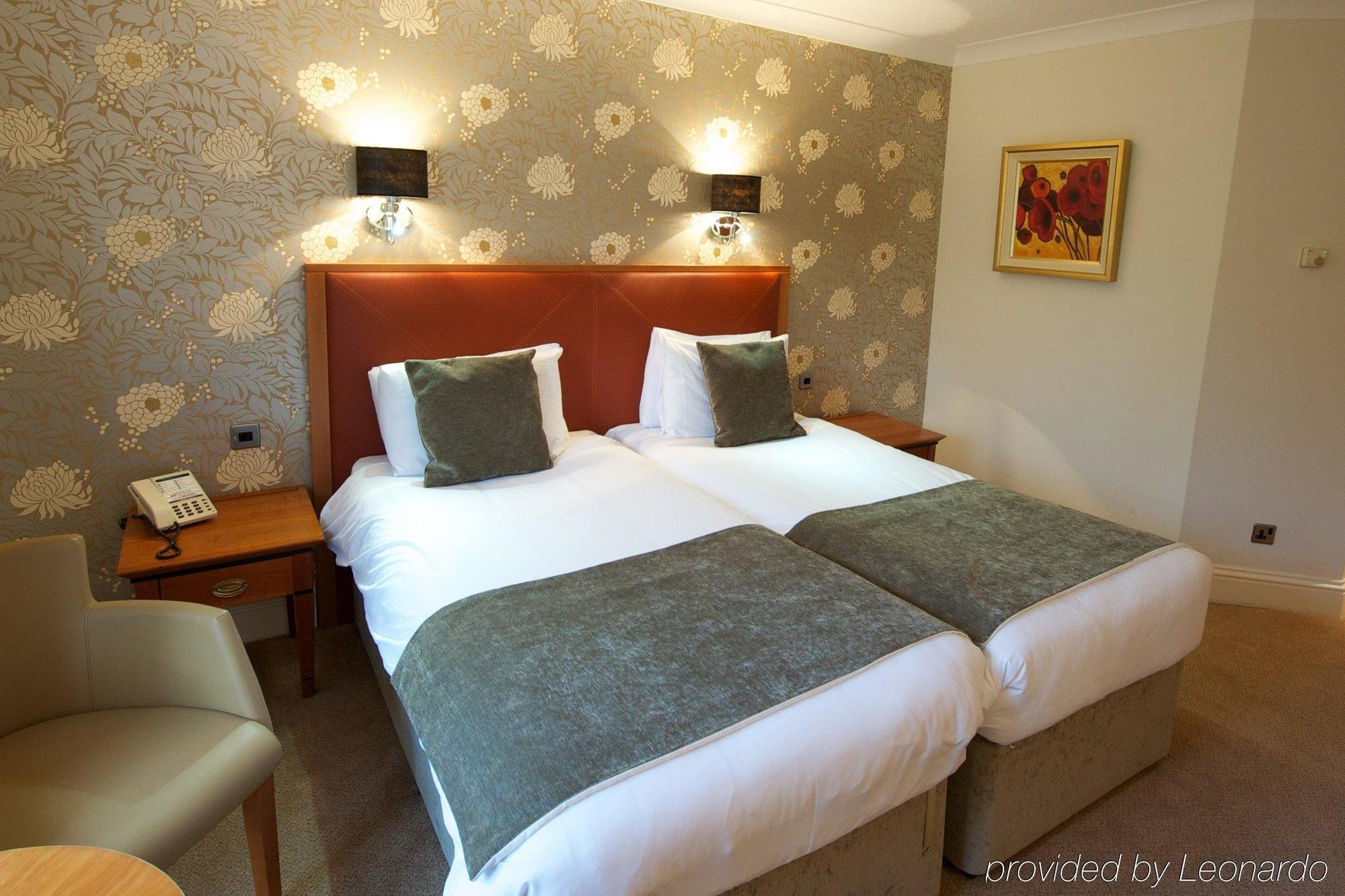 Mercure Hawkwell House 4*